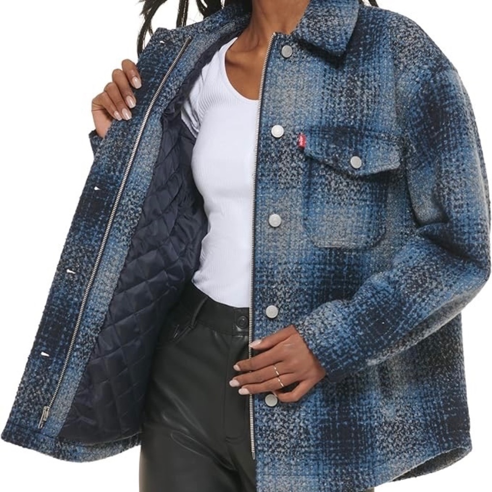 Levi's Casual Fashion Shirt Jacket in Blue Ombre Size Medium